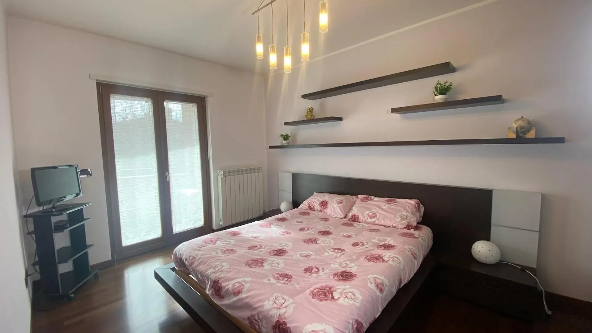 Appartamento Red House Monfalcone 0*,